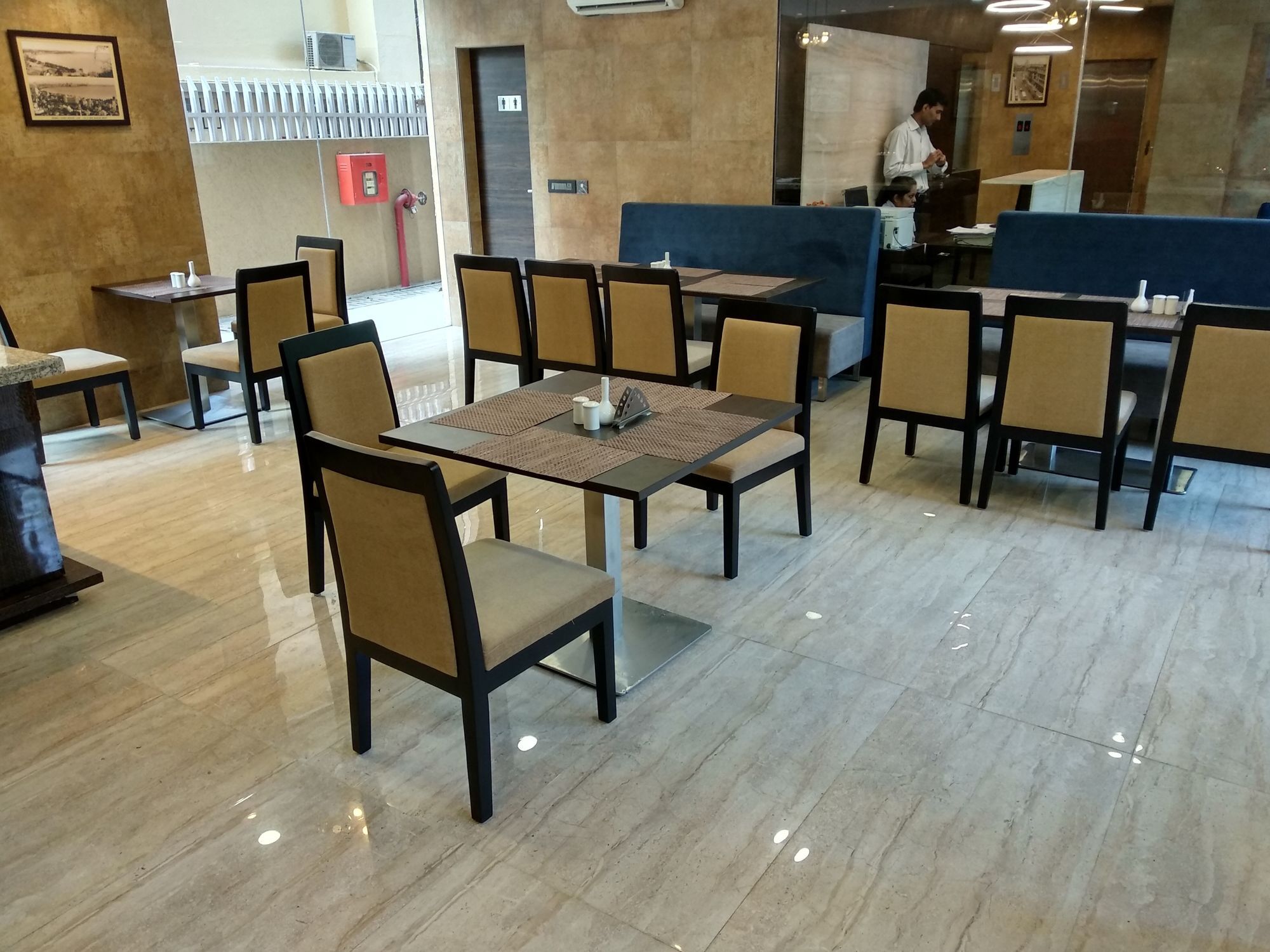 Hotel Mumbai House Andheri East, Mumbai Exterior photo