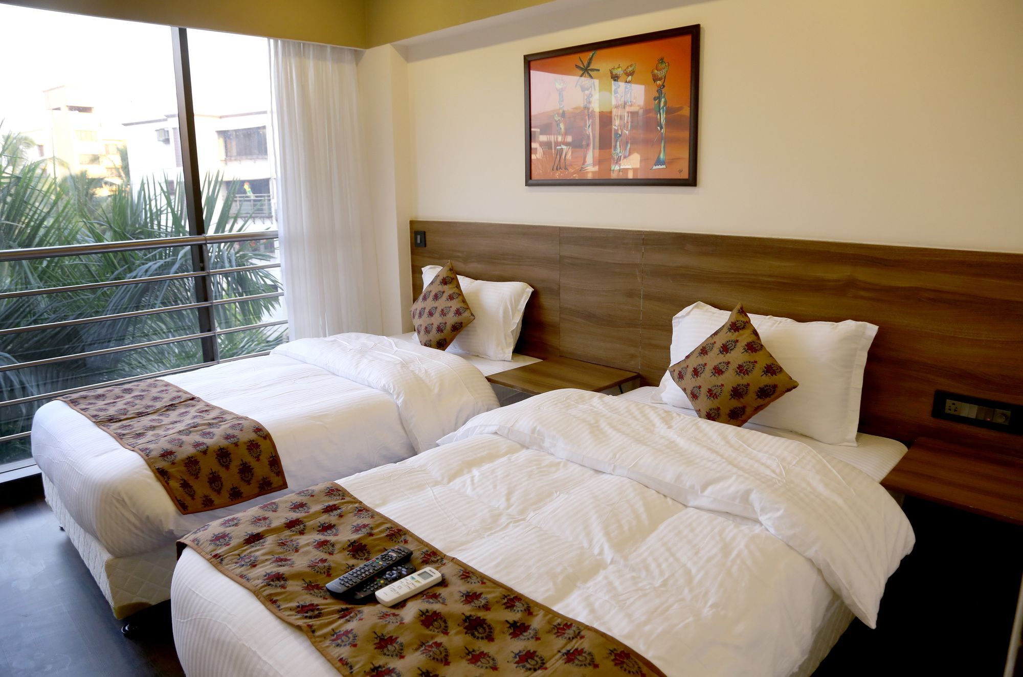 Hotel Mumbai House Andheri East, Mumbai Exterior photo